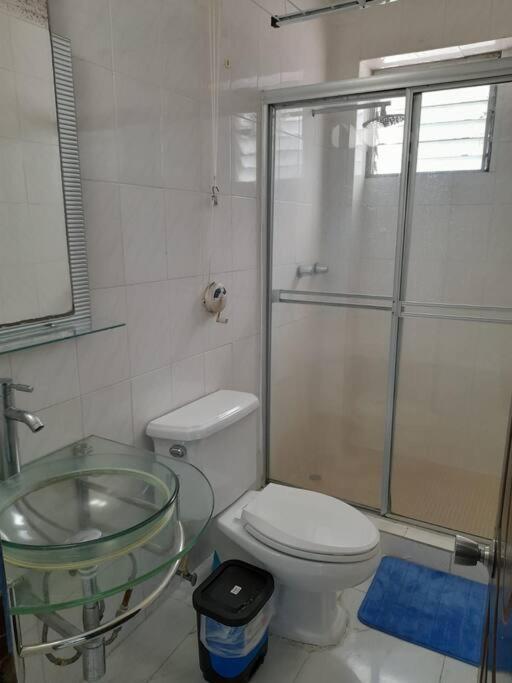 R.4-4 Lindo Estudio Ejecutivo En Area Turistica. Panama City Luaran gambar