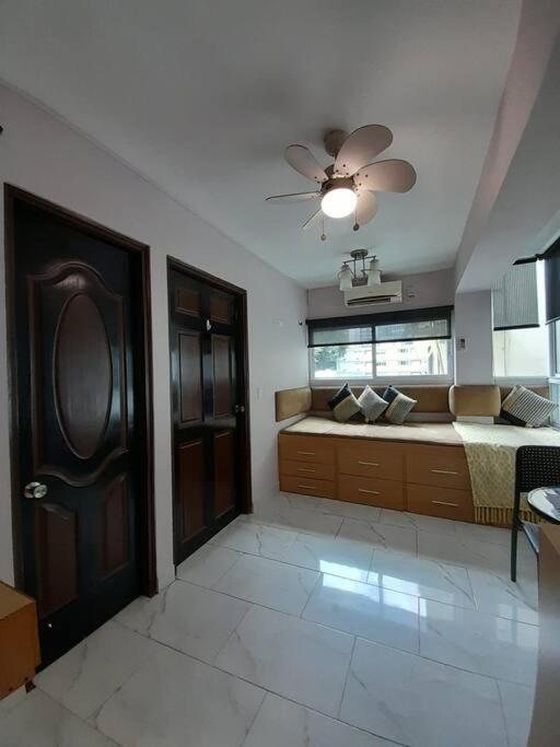 R.4-4 Lindo Estudio Ejecutivo En Area Turistica. Panama City Luaran gambar